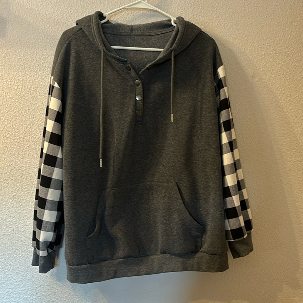 Shein curve plaid sleeve hoodie size 1XL